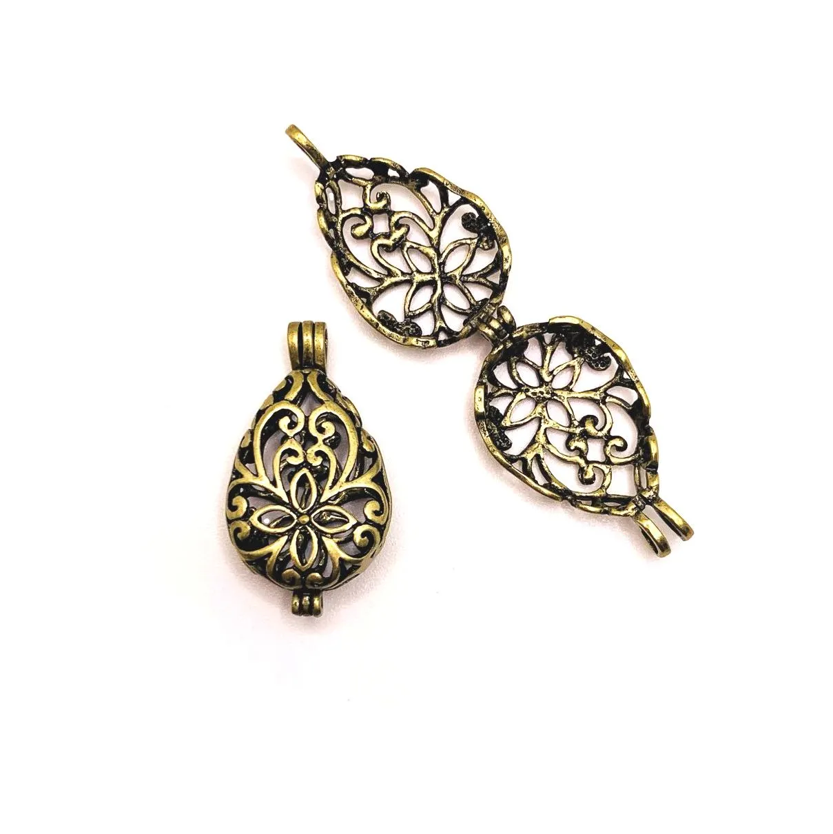 4 or 20 Pieces: Bronze Filigree Teardrop Diffuser Lockets