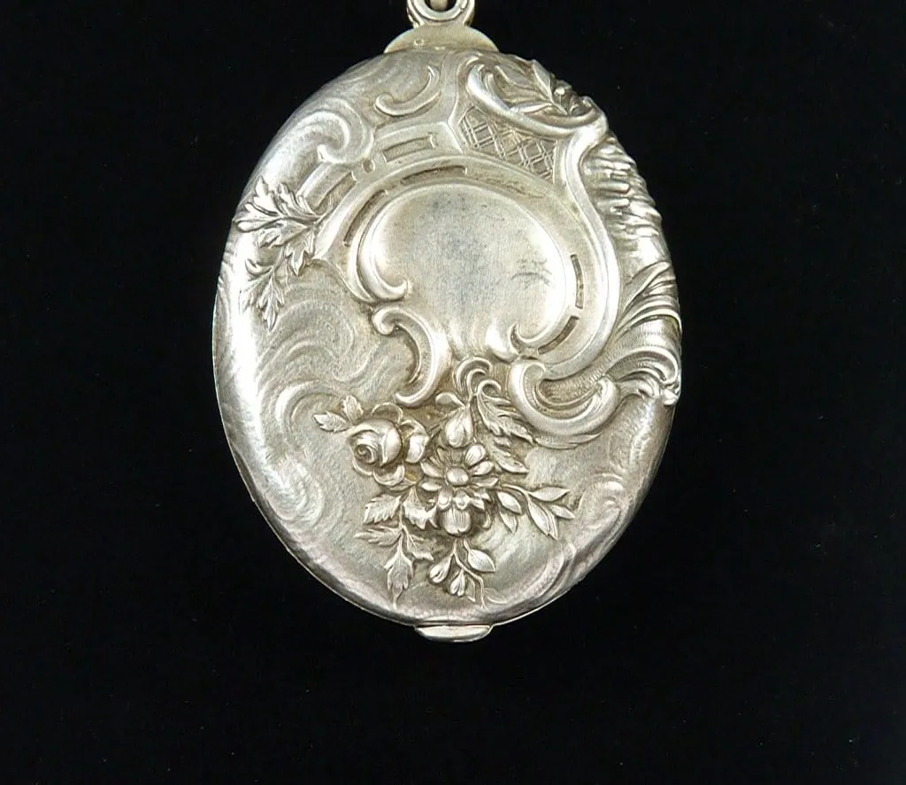 Art Nouveau Hallmarked Silver Locket Pendant With 24 Inch Sterling Silver Necklace 1900s