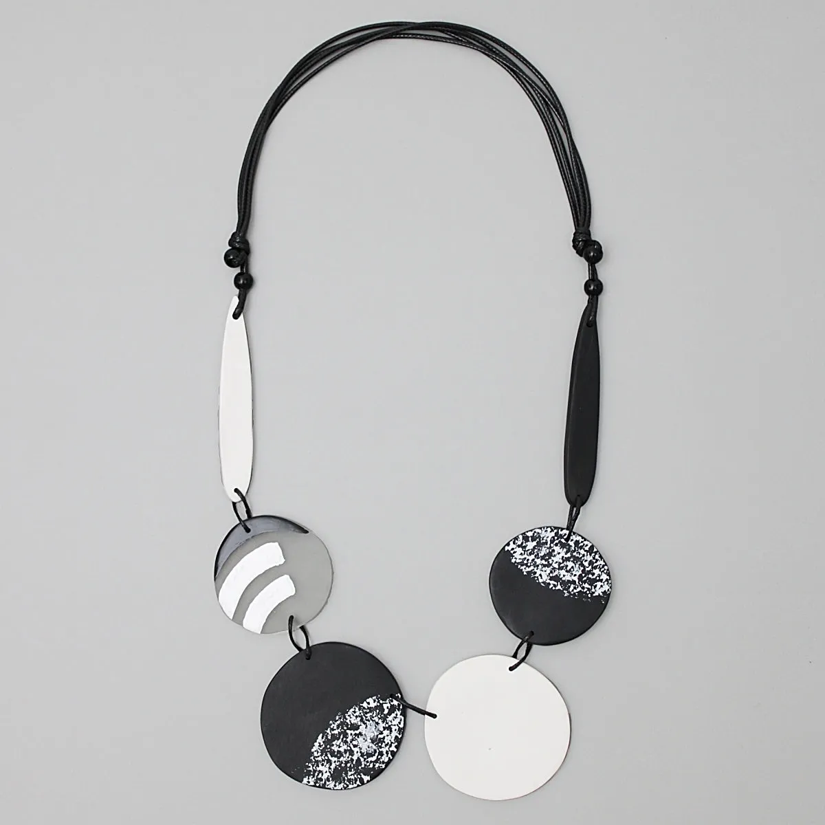 Black and White Eliana Resin Necklace