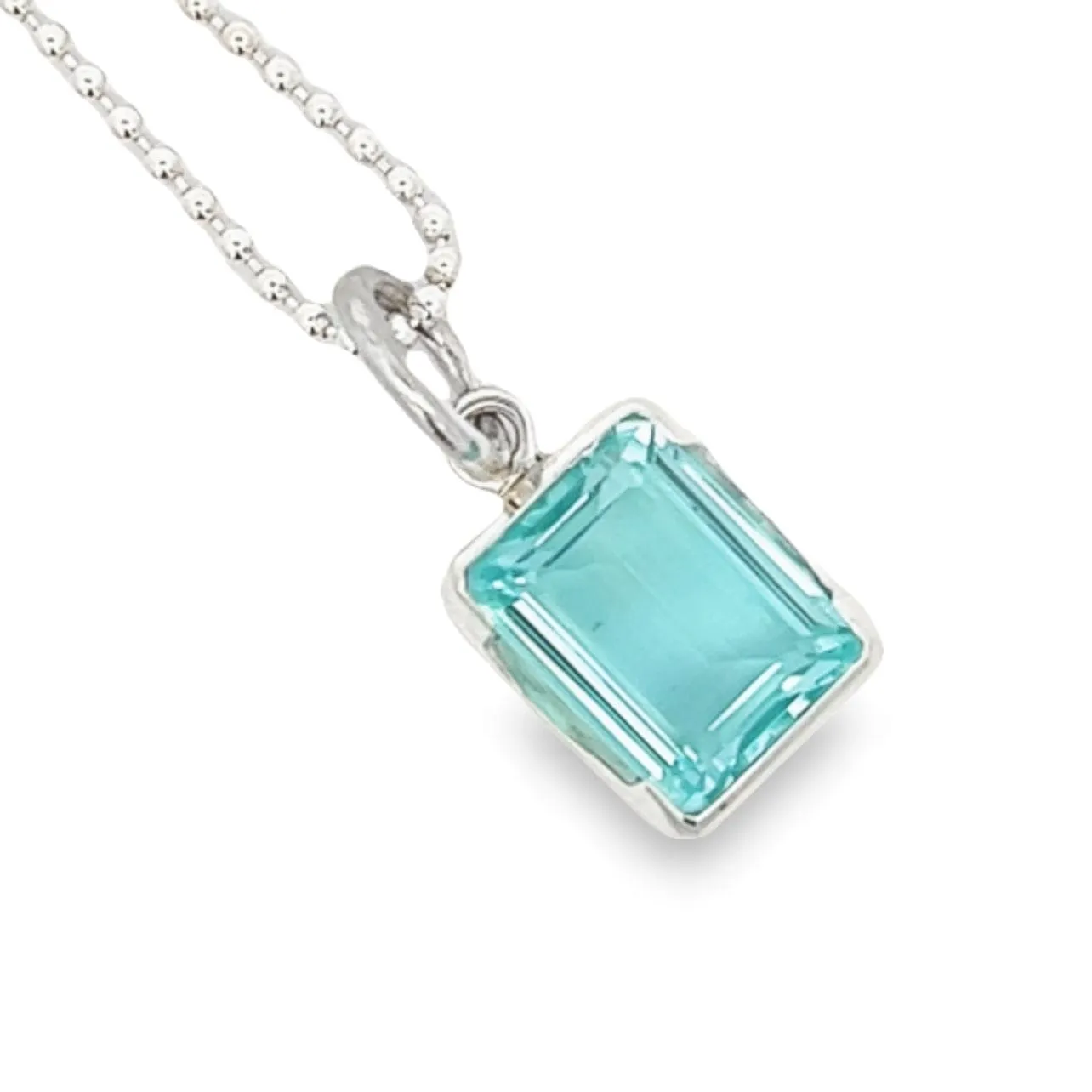 Bold Aquamarine Pendant