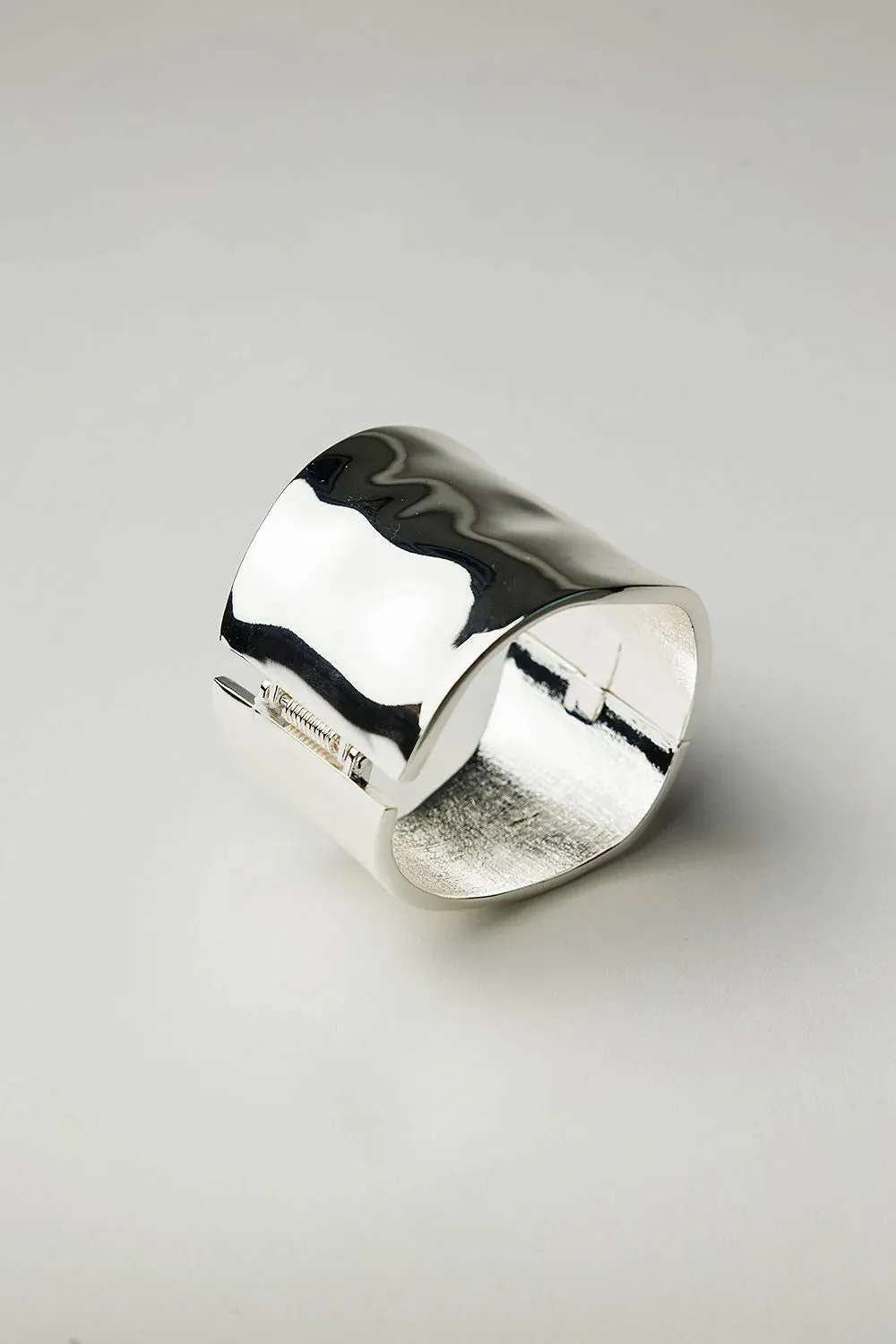 BOW 19 - Bold Bracelet - Silver