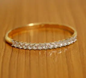CZ PRINCESS CUT DIAMOND LOOK OPENABLE BRACELET