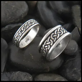 Josephine's Knot Band in Silver