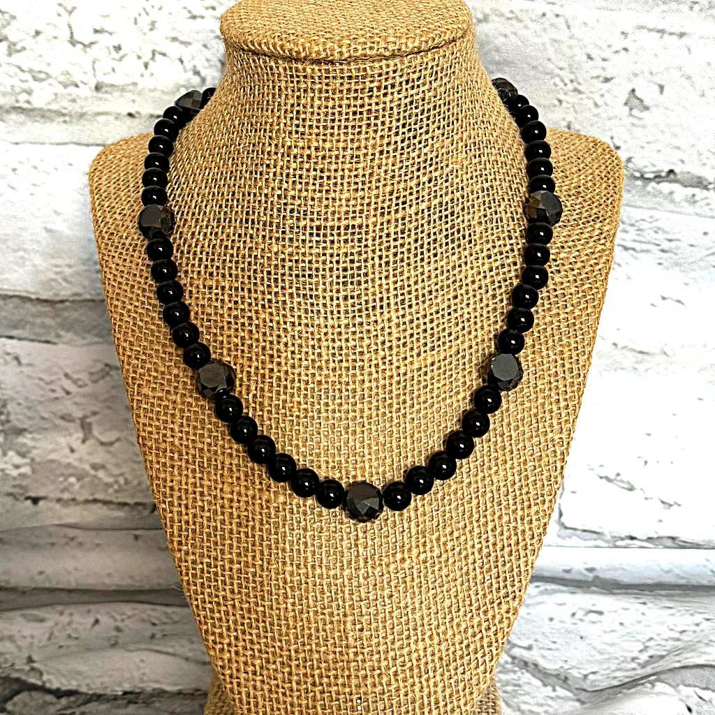 Mens Black Onyx Round and Faceted Beaded Necklace
