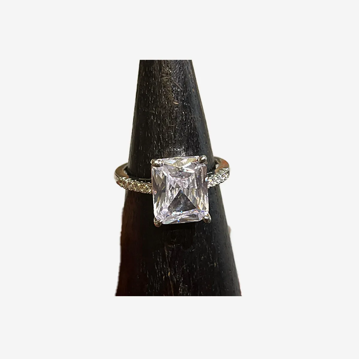 PRINCESS CUT CRYSTAL COCKTAIL RING