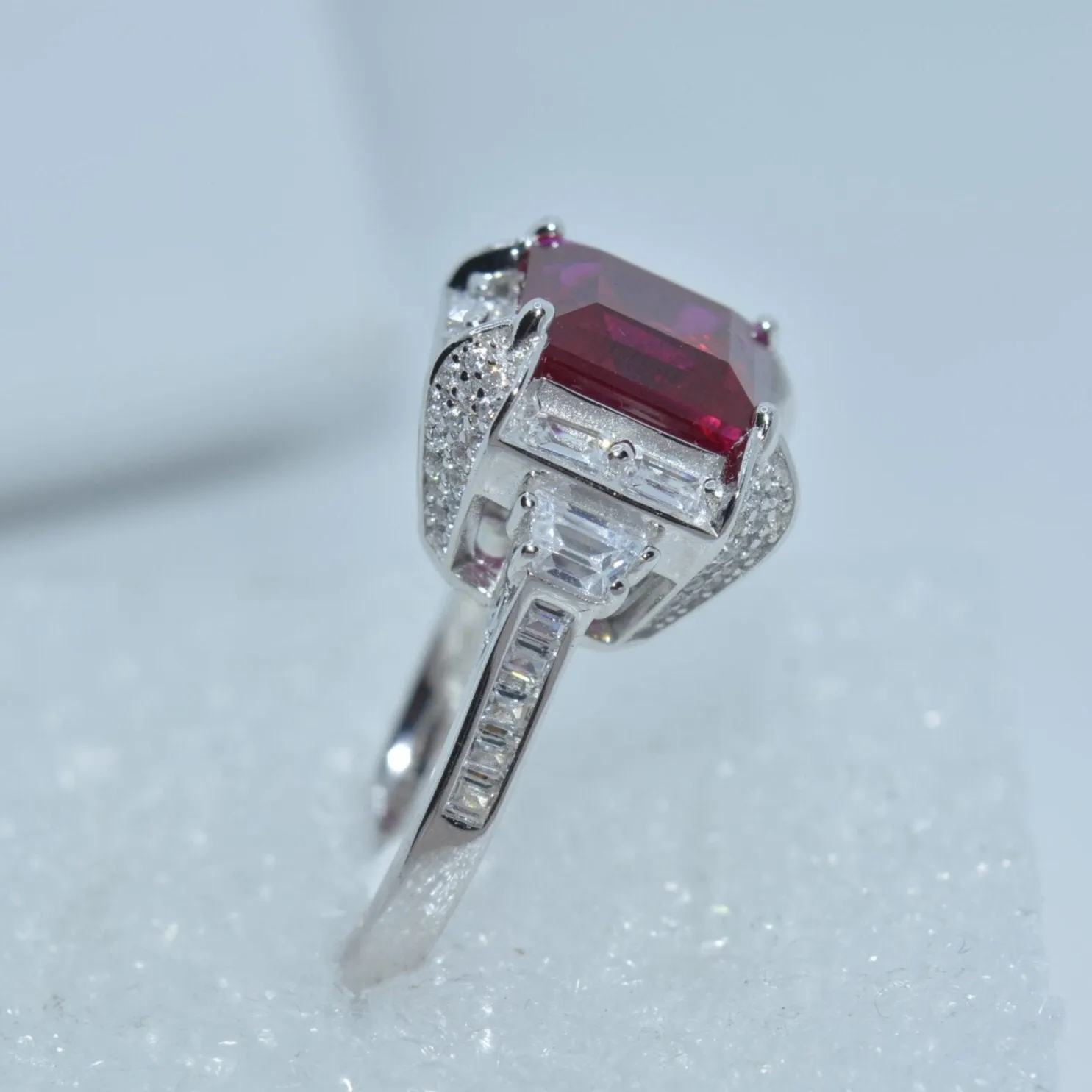 Rose Royale Ring