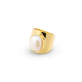 Venus White Pearl Gold Ring