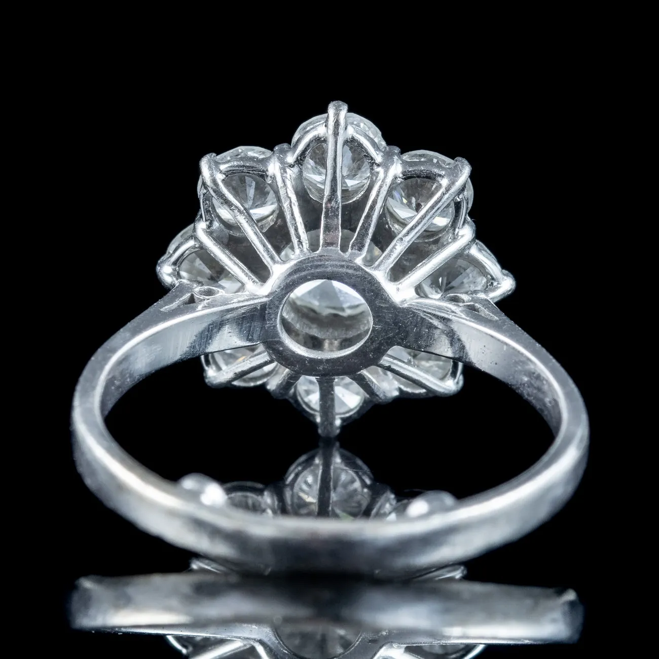 Vintage Diamond Daisy Cluster Ring 2.35ct Total Dated 1977
